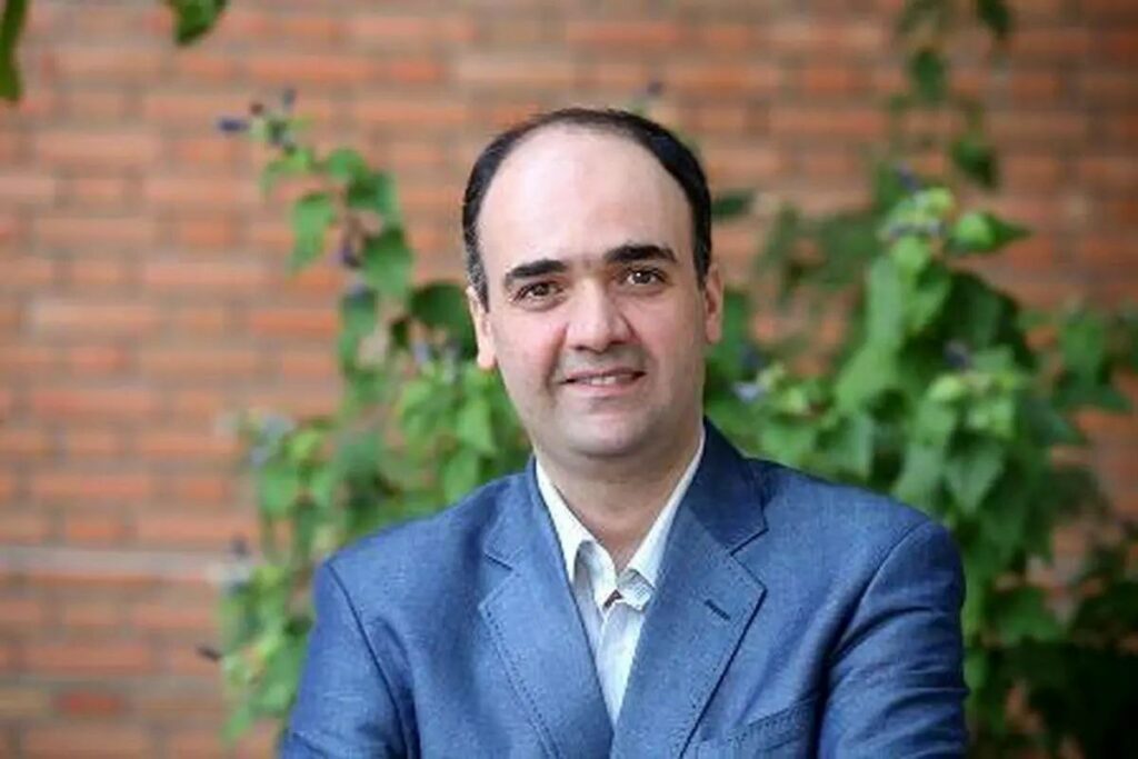 به‌یانیه‌ی خوێندكارانی زانكۆی به‌هه‌شتی بۆ پشتیوانی له‌ “ئه‌حمه‌د شه‌كه‌رچی”