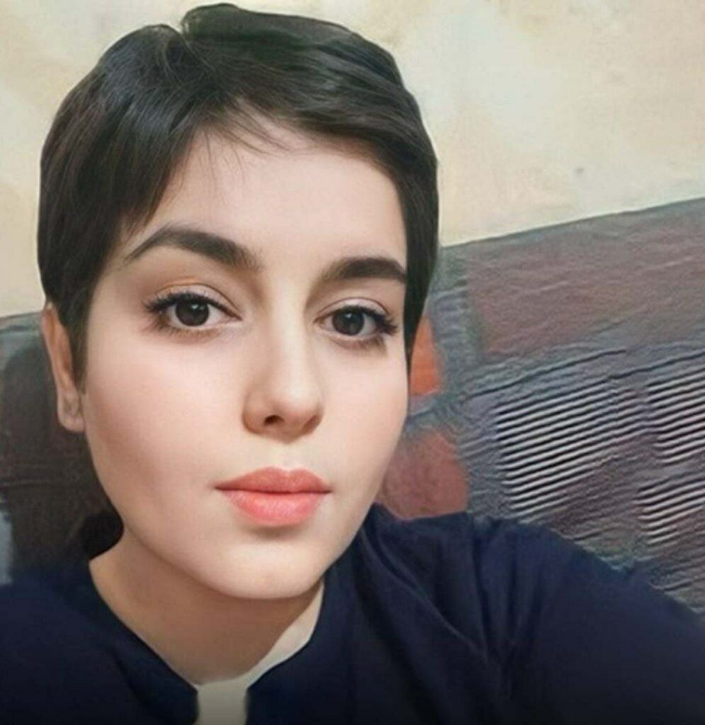 بانگهێشتی “په‌ریسا ساڵحی” بۆ دادسه‌رای كه‌ره‌ج