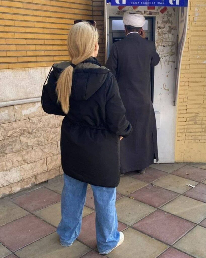 خه‌باتی بێ وه‌چانی ژنانی ئێرانی دژبه‌ حیجابی ئیجباری