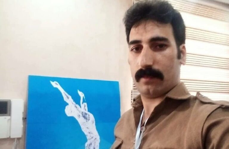 ئازادی كاتی ئه‌فشین حسێن په‌ناهی له‌ زیندانی سنه‌