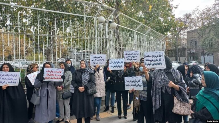 كۆبوونه‌وه‌ی ده‌رمانسازه‌كان له‌ چه‌ند شاری ئێران