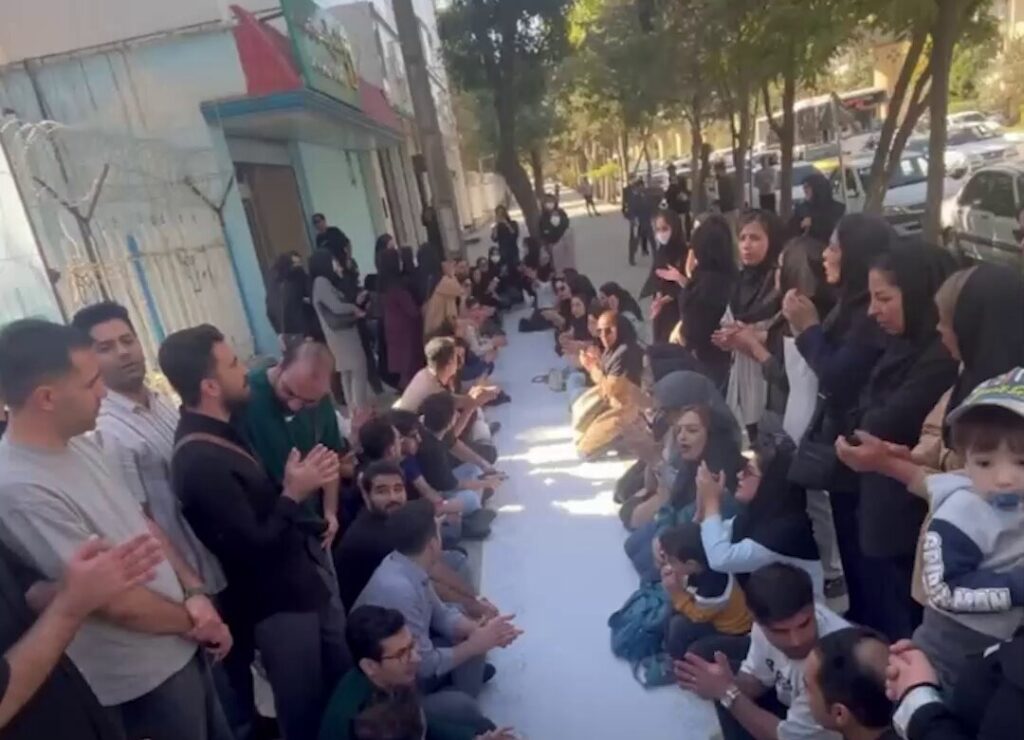 كۆبوونه‌وه‌ی په‌ره‌ستارانی پارێزگای كرماشان