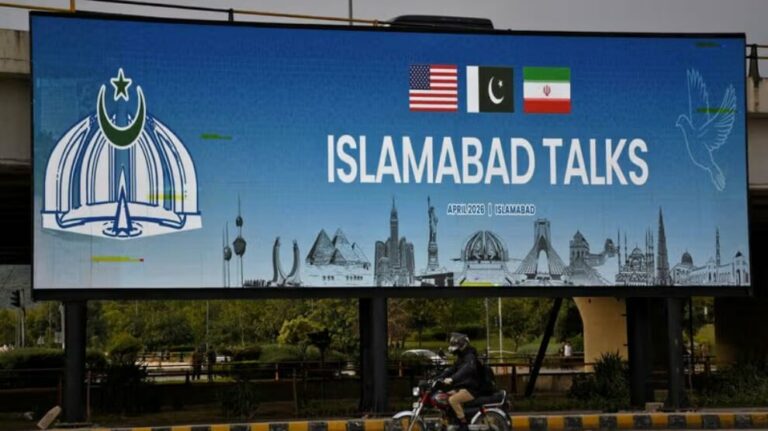 دەستپێکردنی گفتوگۆی هەیئەتەکانی ئێران و ئەمریکا لەگەڵ بەرپرسانی پاکستان