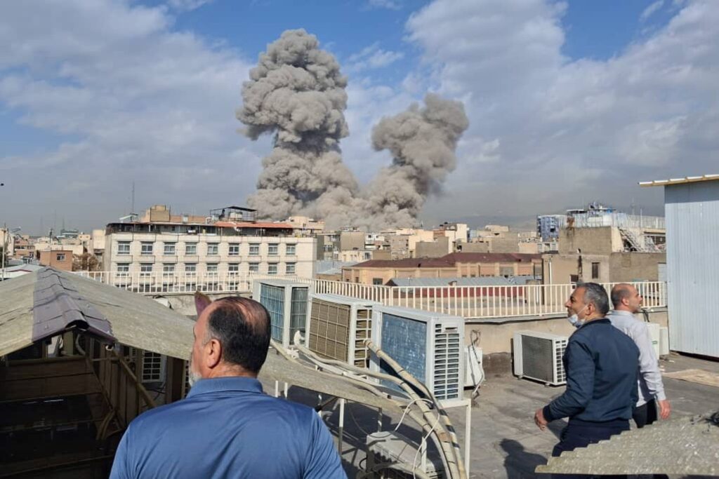 ڕاپۆرتێک سەبارەت بە گیانلەدەستدان و برینداربوونی قوتابیان و مامۆستایان لە هێرشەکانی ئەمریکادا