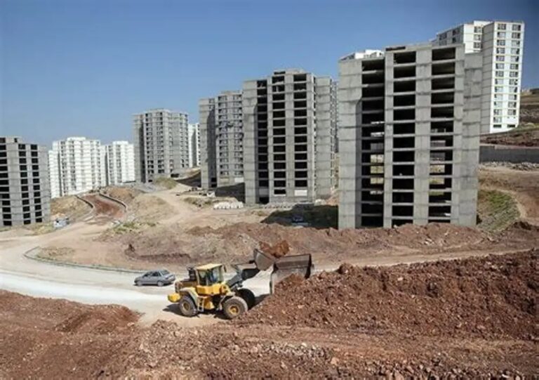 کۆبوونەوەی ناڕەزایەتی خوازیاری مەسکەنی پێرسۆنێلی ئەرتەش