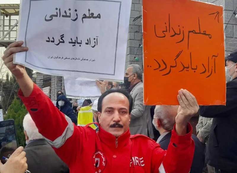 گواستنەوەی زەردەشت ئەحمەدی ڕاغب بۆ ژووری تاکەکەسی