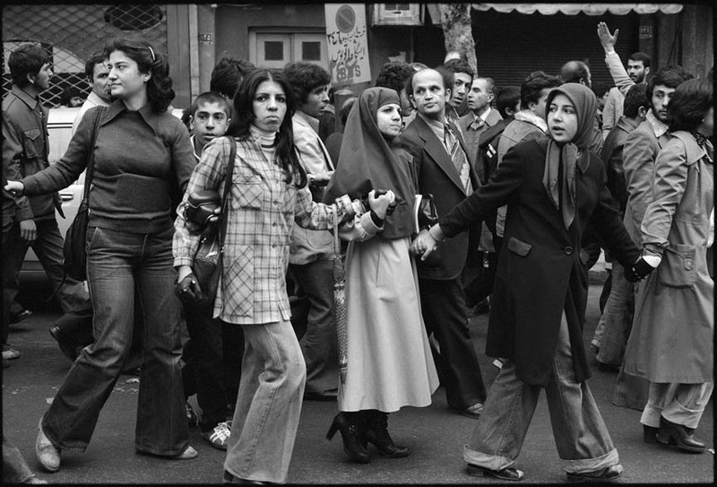 زمینه های اجتماعی شکل گیری انقلاب 1357 ایران و علل شکست آن بخش دوم
