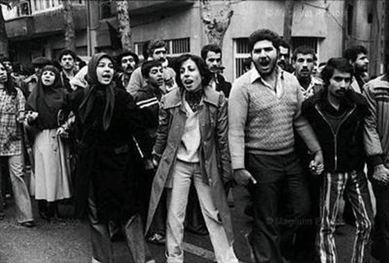 زمینه های اجتماعی شکل گیری انقلاب 1357 ایران و علل شکست آن بخش اول