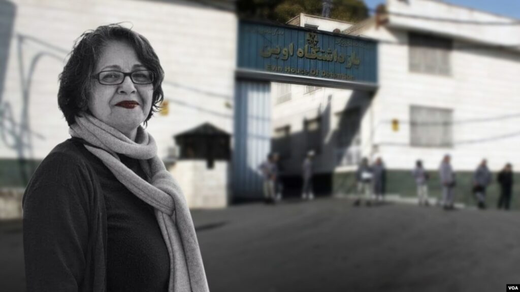 مریم کلارن دختر ناهید تقوی روز پنج‌شنبه ۱۰ اسفندماه اعلام کرد که مادرش روز گذشته به زندان بازگردانده شد.