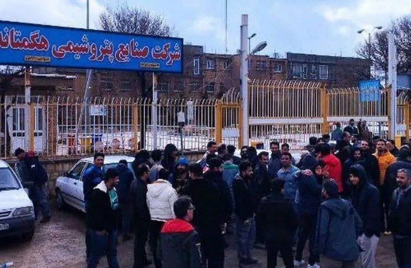 تجمع اعتراضی کارگران سبلان خودرو اردبیل