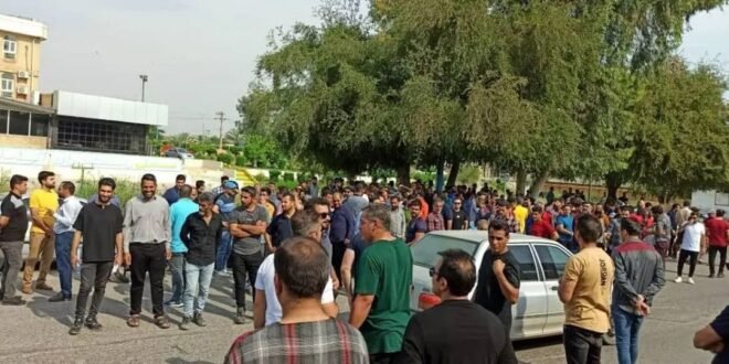اعتصاب و تجمع کارگران کاغذ پارس هفت‌تپه در شوش