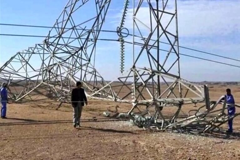جانباختن و مصدومیت چهار کارگر دکل بند