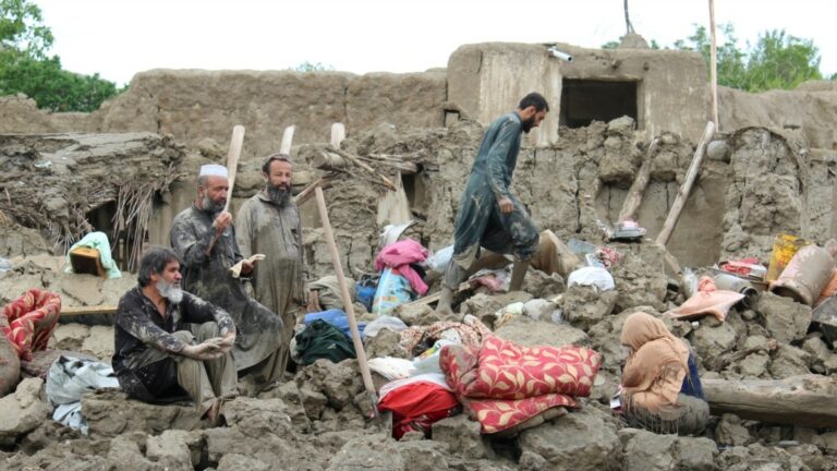 کشته شدن ۳۳ نفر در اثر وقوع سیل در افغانستان