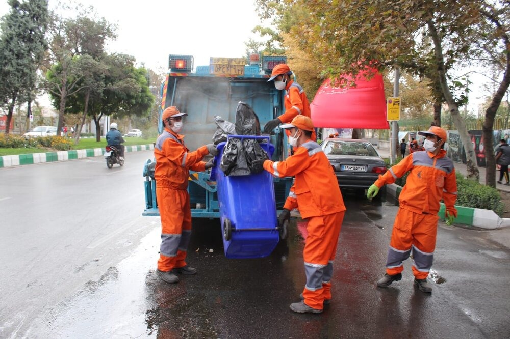 درخواست کارگران شهرداری شهرکرد برای وصول مطالبات معوقه
