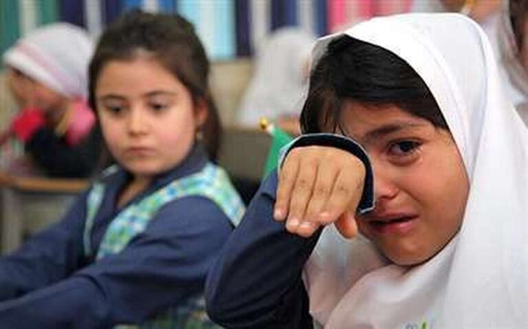 آموزش در تمام سطوح باید رایگان باشد