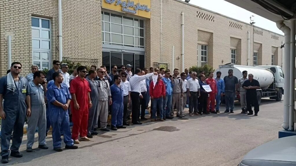 تداوم اعتراضِ کارگران پیمانکاری پالایشگاه های پارس جنوبی