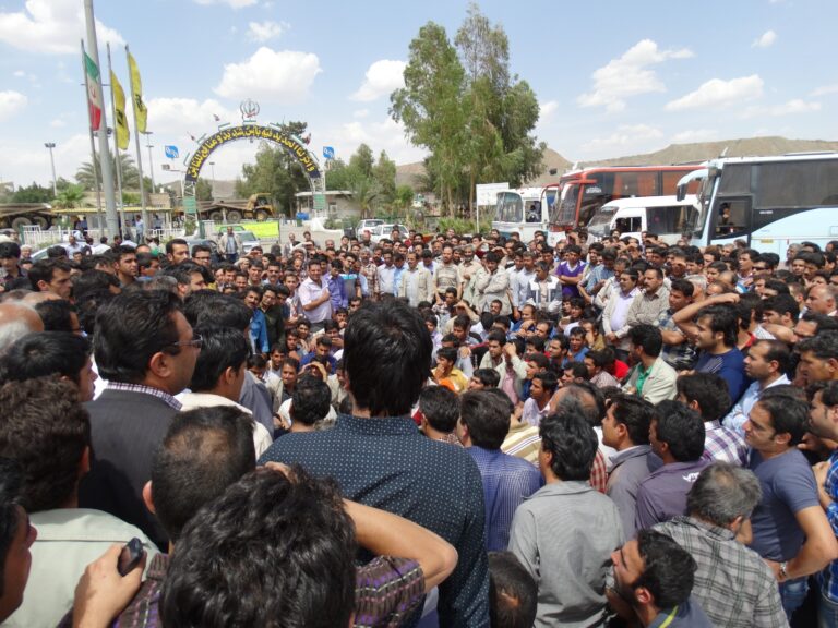 اعتراض کارگران کارخانه فریکو سیرجان