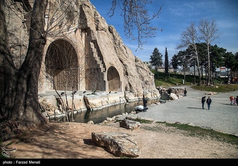 تخریب تعمدی فضای سبز طاق‌بستان با حمایت شورای شهر کرمانشاه