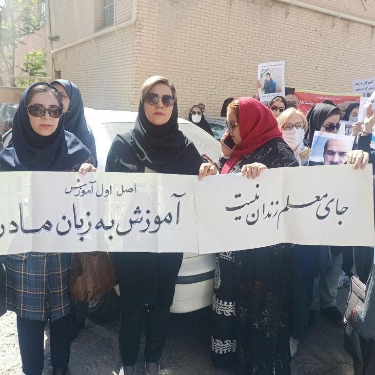 تجمع فرهنگیان شیراز در روز جهانی معلم