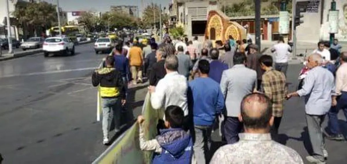 گردهمایی اعتراضی نانوایان در مشهد