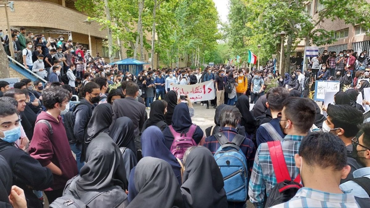 خیزش گسترده دانشجویی در دانشگاه‌های تهران