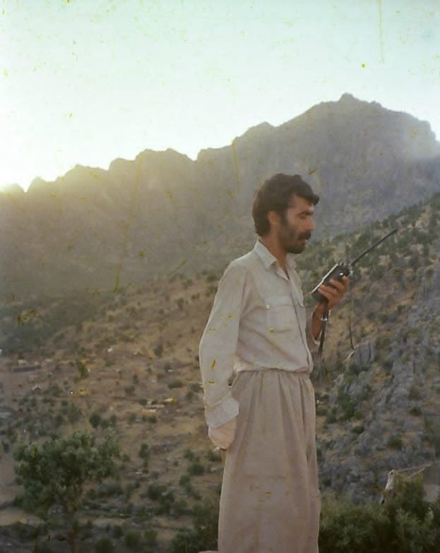 برگی از تاریخ برگرفته از: پیام نشریه صدای انقلاب ایران، در شهریور ماه ۱۳۶۹.  به یاد رفیق جانباخته غلام حق بیان و همه زندانیان سیاسی اعدام شده در شهریور ماه ۱۳۶۷.